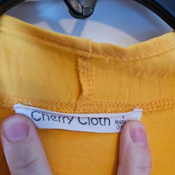 Lot of 3 Yellow Tops Womens Extra Large Cardigan Long Sleeve Short Mustard Soft - Picture 9 of 16